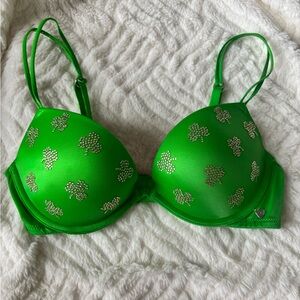 Victorias Secret Bra Sz 34B Heartbreaker Push Up Plunge Green Shamrock Limited